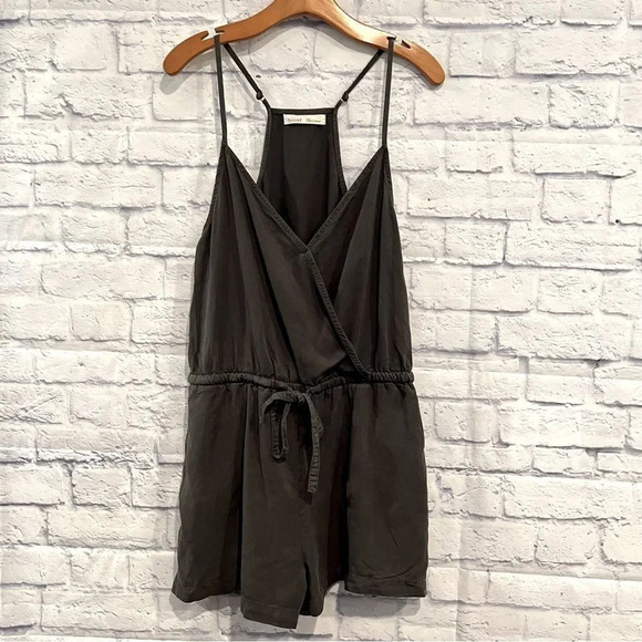 Be Cool Size Large Casual Charcoal Denim Romper Sleeveless - Picture 3 of 10